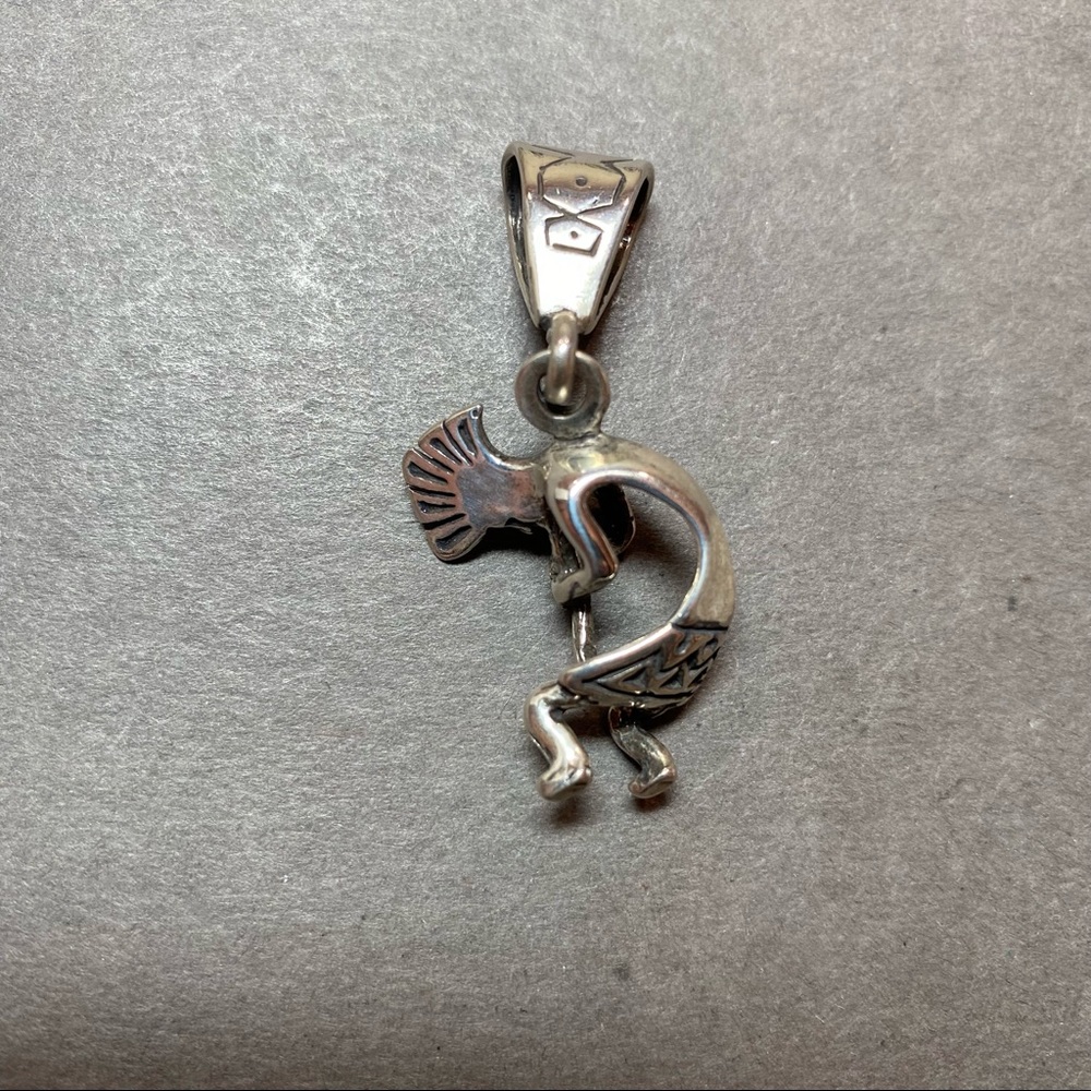 Vintage sterling silver Southwest native kokopelli flute pendant